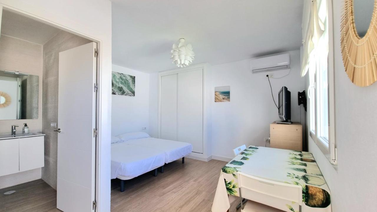 Habitacion Privada Con Bano Y Jardin Privado Chiclana de la Frontera Exterior foto